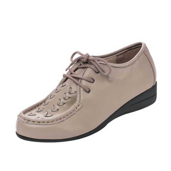 Angel Steps Shoes - Women's Angel Steps Dasher Lace -Up Shoes 8 Taupe